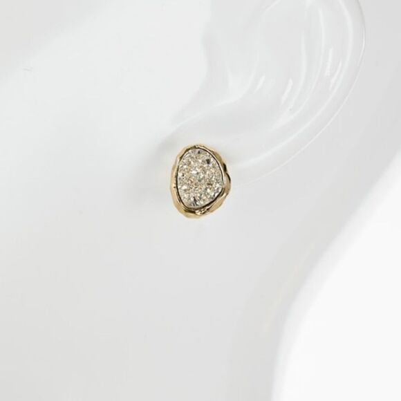 Oval Druzy post earrings - Picture 5 of 6